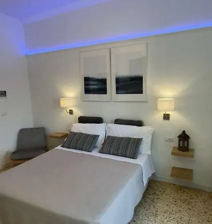Apartment Monolocale Spiaggia S Maria Porto *