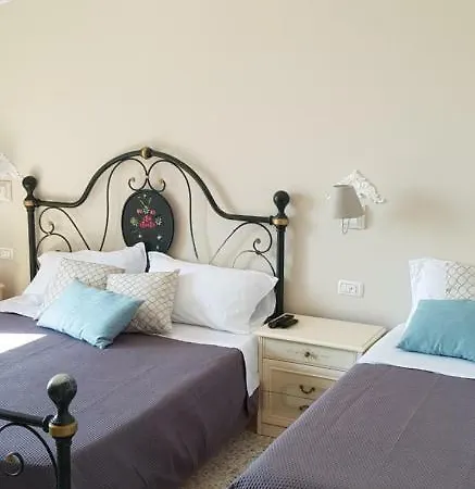 Monolocale Spiaggia S Maria Porto Apartment